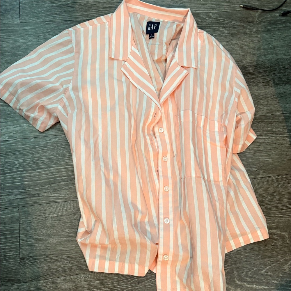 GAP Coral and White Striped Shirt